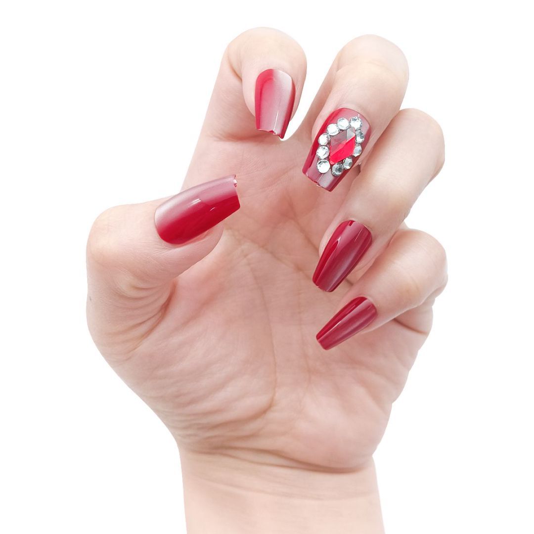 Red Diamonds, Red Nails